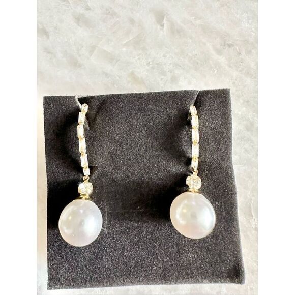 Pearl gold and sparkle dangle earrings - Picture 1 of 2